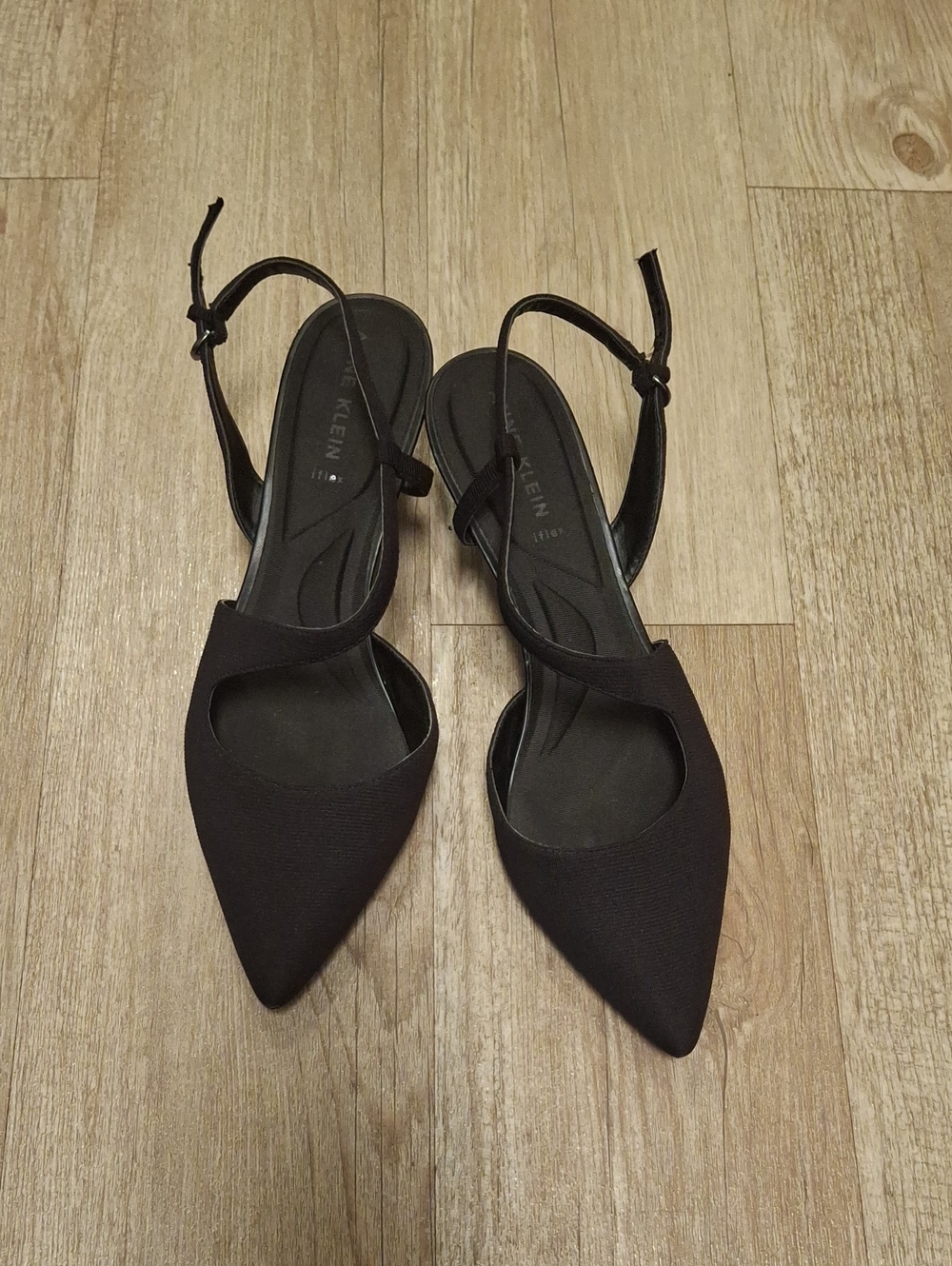 Anne Klein Black Pointed Slingback Pumps